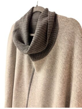 Neiman Marcus 100% Cashmere Reversible Gray/Beige Cowl Neck Poncho Sweater Wrap